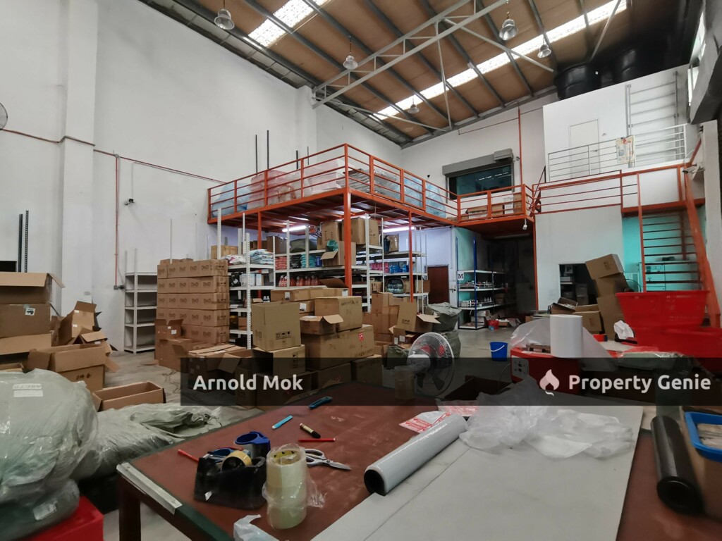 1.5 Storey Cluster Factory @ Setia Business Park 2, Kempas for Rent