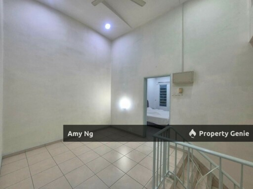 Botani Bougainvillea FreeHold Double Storey Terrace For Sale