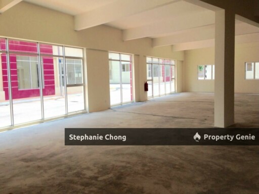 🔥 For Sale: Setia Alam, Taipan 2, 4-Storey Shop Office with Lift, Extra Large Endlot 🔥