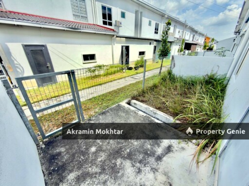 2 Storey Terrace Ritma Perdana, Puncak Alam Selangor .