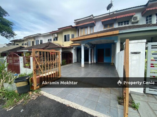 Double Storey Terrace House, Taman Desa Serdang, Seri Kembangan