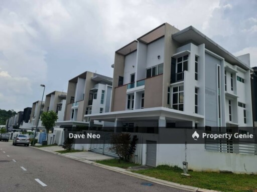 Taman Nusa Sentral | Spring Meadow | 3-Storey Cluster House | Fully Furnished