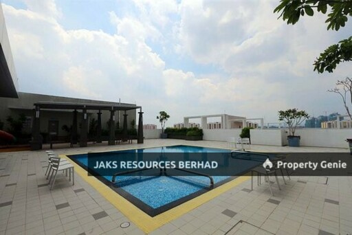 The Oak Residence