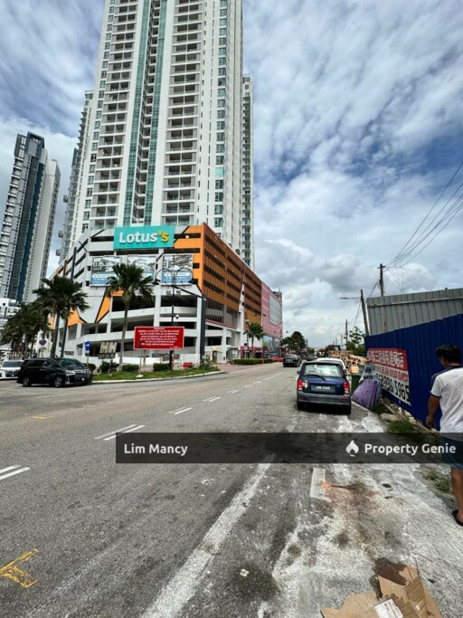 Taman Century Jalan Seladang Opposite Of KSL City Mall Shop House For Rent
