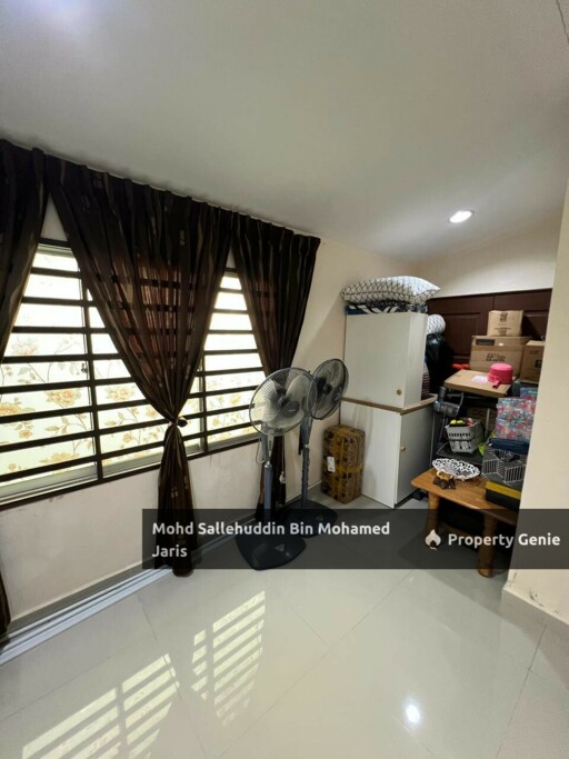 Tanah Lot Banglo Berserta 2 Unit Semi-D di Pak Mahat, Kempadang Kuantan Pahang
