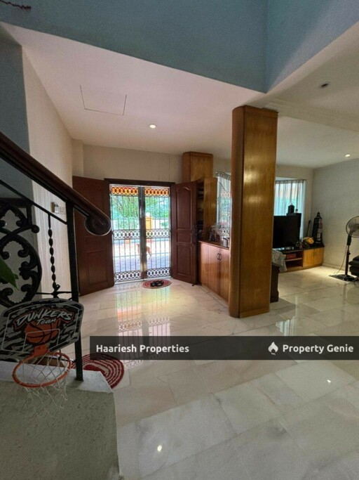 Bungalow Jalan Tembusu Taman Bukit Rinting Masai For Sale