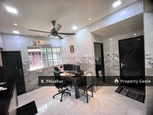 Jalan Dato Dagang Well Renovated House
