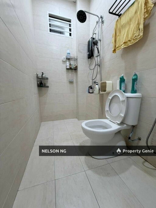 Taman Permai, Seremban End Lot