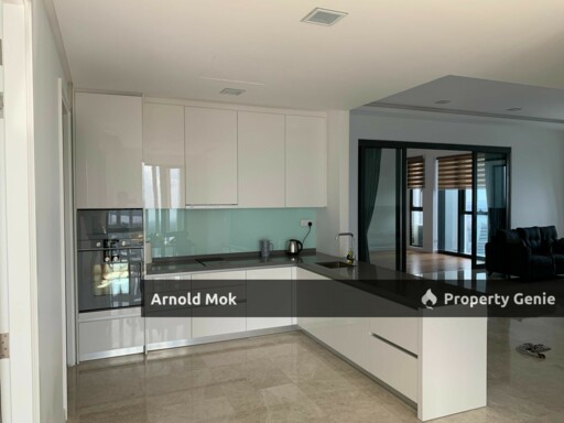 4 Bedrooms Condominium at The Astaka for Rent