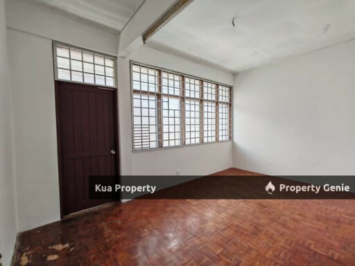 Double Storey Semi Detached Houe at Pisang Timur