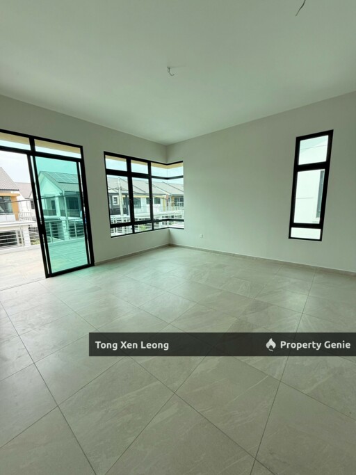 Double Storey Endlot For Sale @ Krubong Height