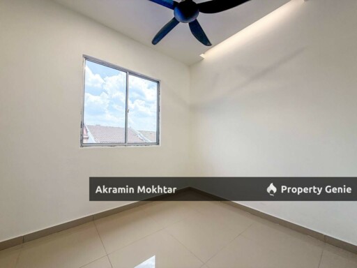 Freehold & Refurbished | Double Storey Terrace Taman Bakawali, Bukit Sentosa