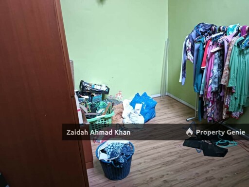 Taman Prima Saujana Facing Open Renovated and Partial Furnished