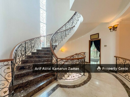 [For Sale] 3 Storey Bungalow, Pinggiran TTDI, Kuala Lumpur | 6+1R7B | RM4,000,000