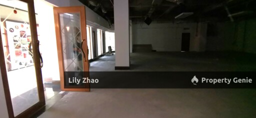 Prime Ground Floor 2,341 sf Retail Shop/Showroom/Offices for Rent in Shopping Complex Likas Square KK City