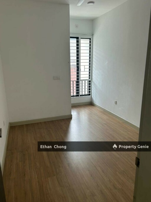 Elmina Valley 2 Partial Furnished Terrace House For Sale