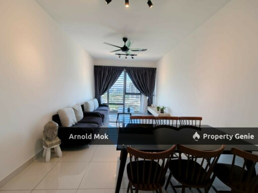 2 Bedrooms Apartment at Southkey Mosaic for Sale