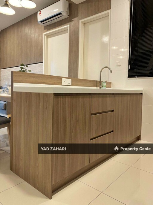 Fully Furnished The Parque Residence Next to Recreational Park, Rimbayu