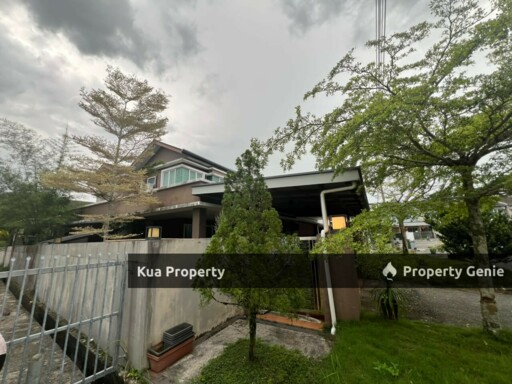 Double Storey Semi Detached House For Sale! Located at Uni Central, Samarahan