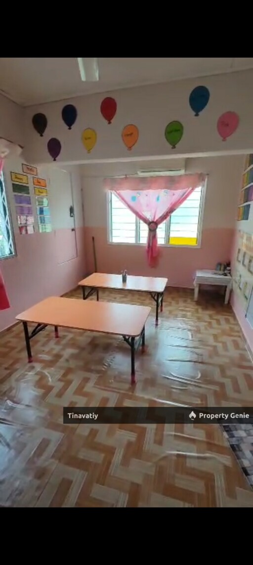 Bandar Sunway Subang Jaya Big Conner Lot Double Storey House in Strategically Bustling Commercial Area.