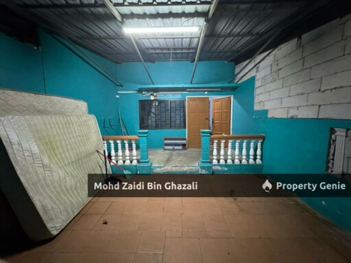 Double storey jalan dendang