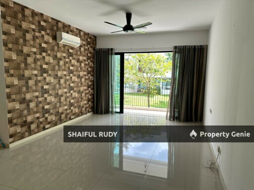 Cahaya SPK Gem: Spacious Townhouse with Premium Features!
