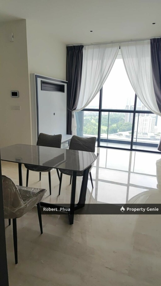 10stonor, Fully Furnished 2plus1 Rooms Unit in KLCC ! High Rental Yield ! Many Units Available For Sale !
