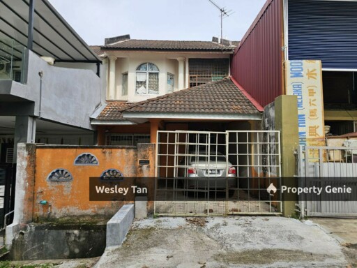 Tanjung Minyak Below Value 2 Storey Terrace Extra Length 20 x 80 Sale