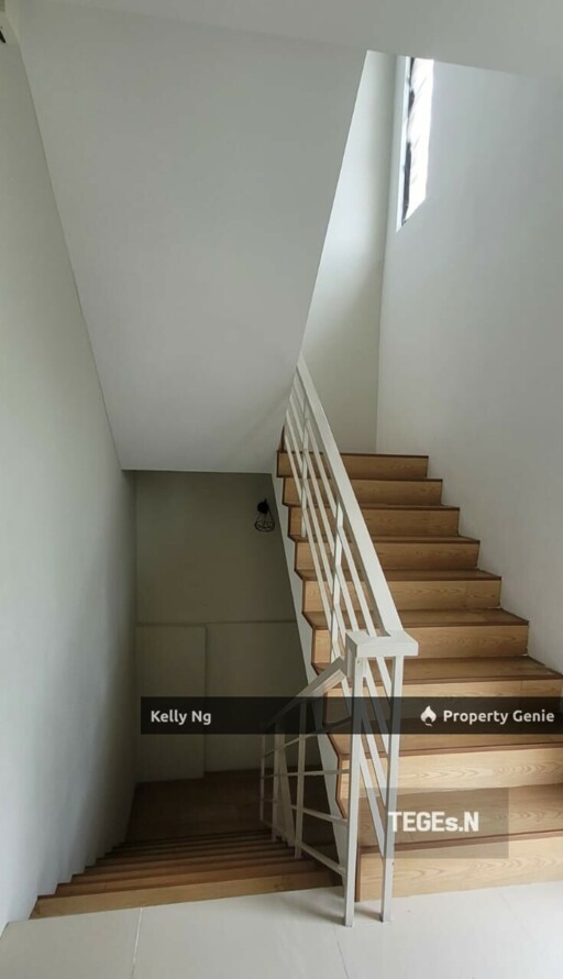 Ken Rimba 2.5 Sty Condo Villa At Shah Alam Partly Furnished For Sale