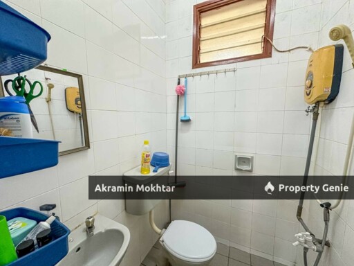 Freehold & Renovated | 2 Storey Terrace Taman Bunga Negara Seksyen 27, Shah Alam.