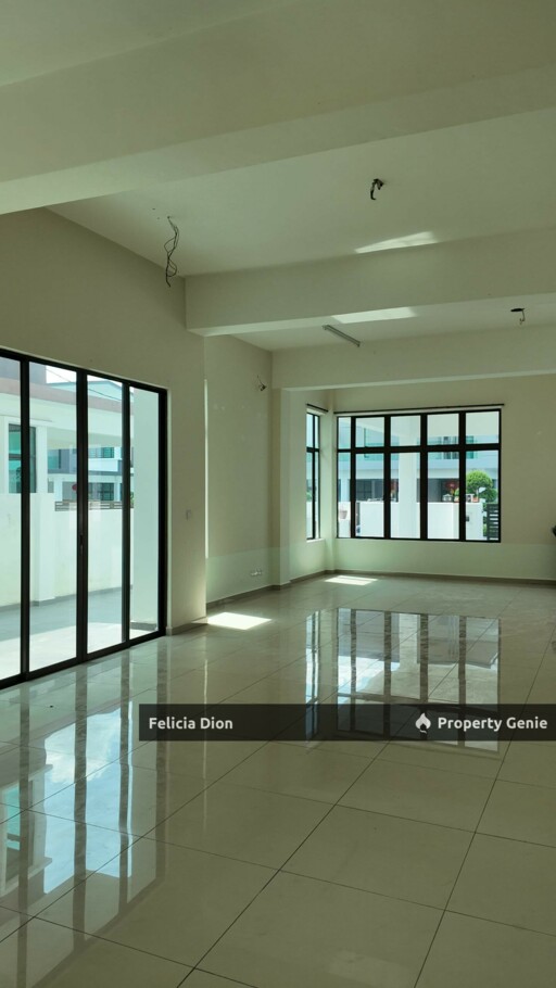 OZANA RESIDENCE DOUBLE STOREY SEMI-D FOR SALE 🏕️ BELOW VALUE