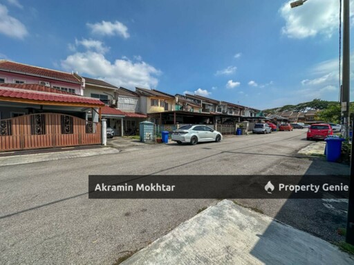 Freehold & Renovated | 2 Storey Terrace Taman Bunga Negara Seksyen 27, Shah Alam.