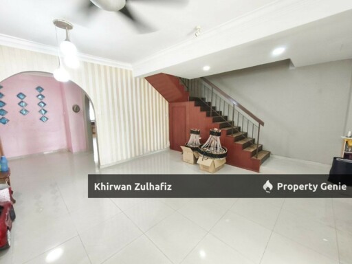 Jalan Semarak Bukit Beruntung Double Storey Terrace Facing Open For Sale