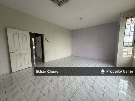 Unfurnished 2 Storey Terrace House for Sale at Mutiara Bukit Raja, Klang