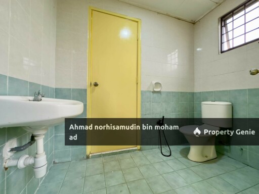Corner Lot! Taman Bukit Subang U16 Shah Alam, Double Storey for Sale