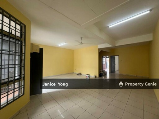 Taman Desa Cemerlang Ulu Tiram Jalan Saga 11