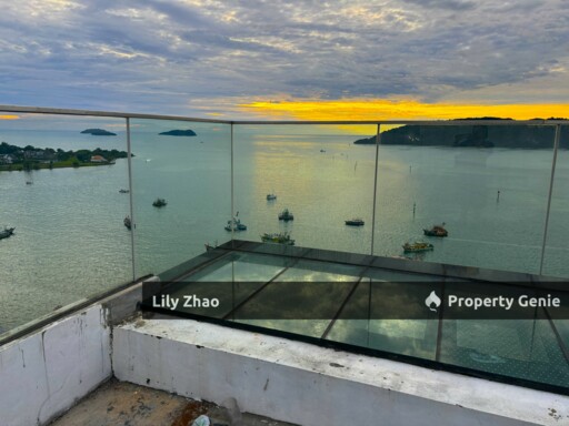 Sky Deck for Rent, Full Sea View 9,700 sqft, Sky Bar/ Sunset Bar/ Sky Dining Idea in the heart of Kota Kinabalu City Centre, Sabah
