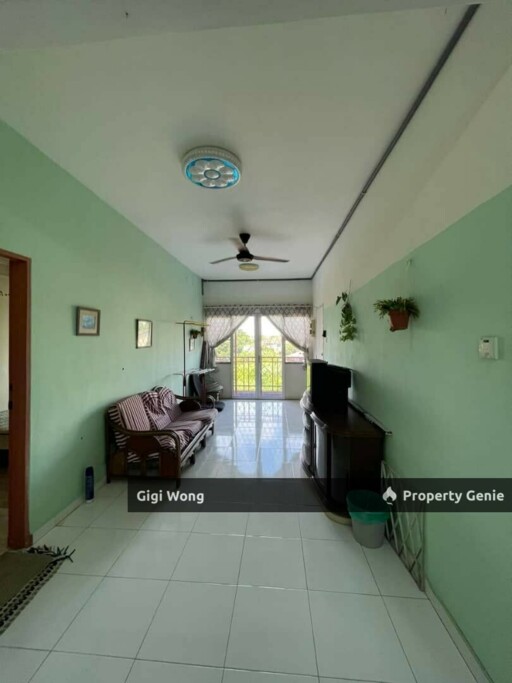 For Sales Golden Shower Condo Ruby