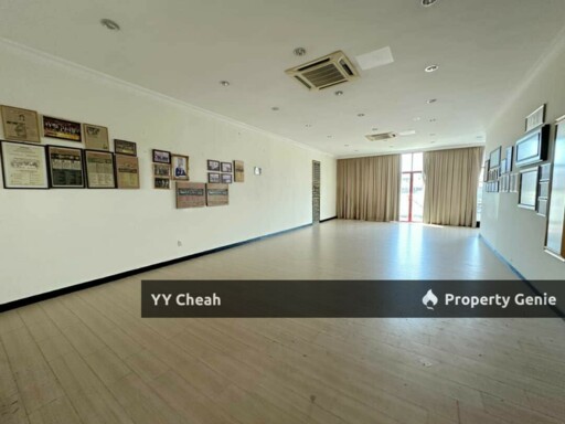 Medan Istana, Ipoh 2 storey Shop Lot, hot business area, renovated