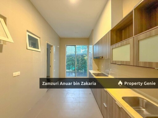 2.5 Storey Bungalow House Lakefront Cyberjaya