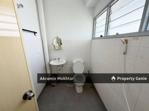 FREEHOLD | DOUBLE STOREY TERRACE HOUSE  TAMAN KELAB UKAY,  BUKIT ANTARABANGSA AMPANG JAYA SELANGOR