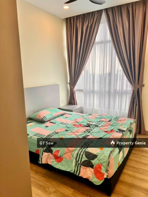 3 Bedroom Newly Renovated Spacious Family Suite Fully Furnish Cheras