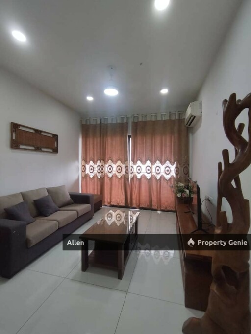 Baypoint @ Country Garden Danga Bay For RENT