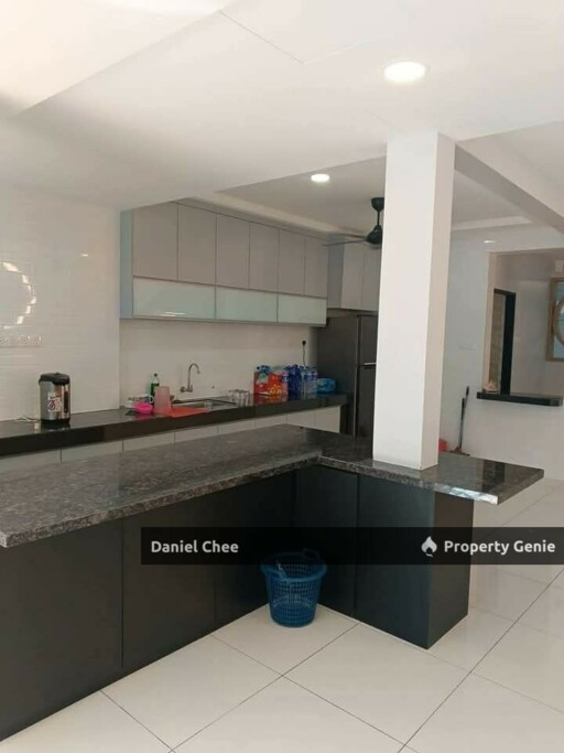 Meru Valley Golf Club Fully Furnished Town House 2.5 Storey For Rent