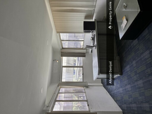 4 1/2 storey corner unit - Damai Kompleks Jalan Dato Hj Eusoff  KUALA LUMPUR For Sale