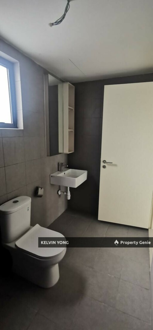 D'Cosmos Residences @ Central Park Damansara - 4BR Near Amenities & MRT for Rent