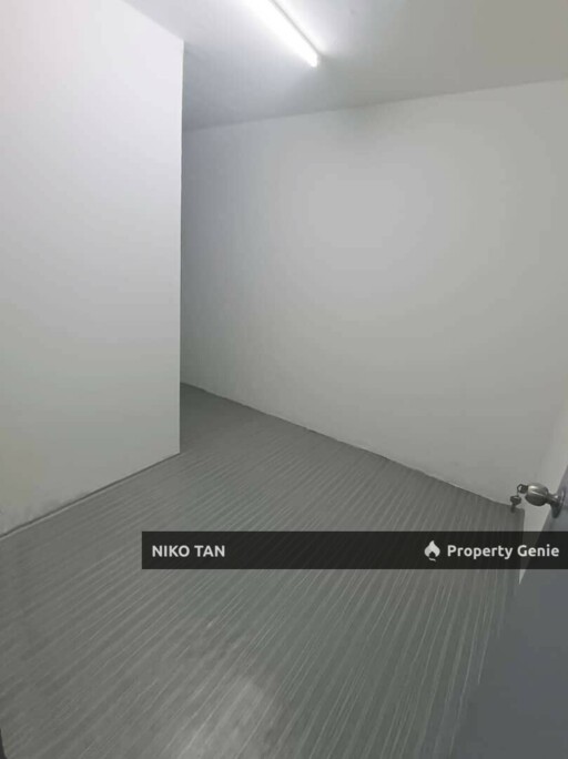 For Sale – Jalan Persiaran Sri Putri Cengal Flat New Painting Taman Putri, Kulai