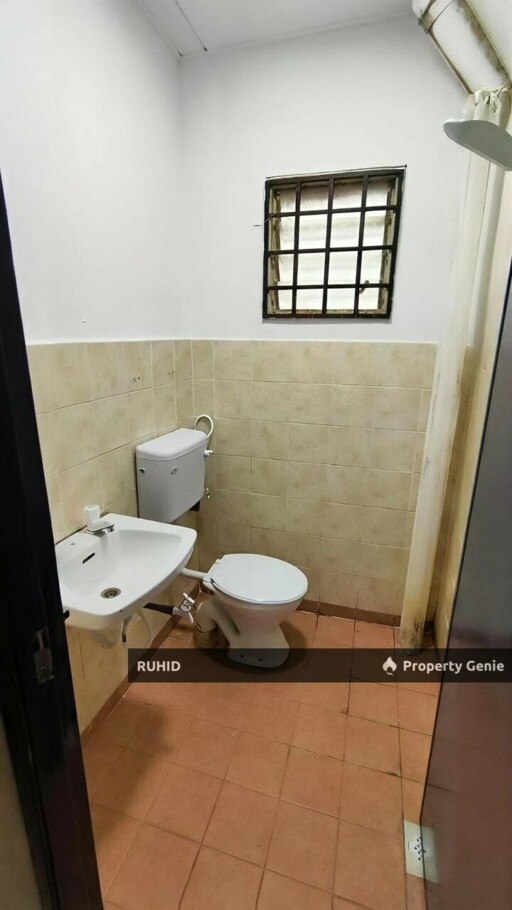 2-Storey Terrace House Taman Cahaya Masai Pasir Gudang | Renovated | 3R2B