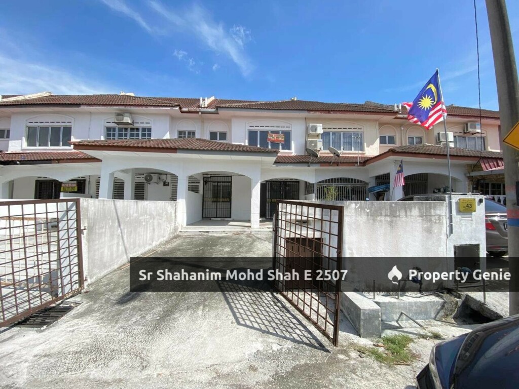 Double Storey Intermediate Bandar Seri Ehsan Banting Selangor