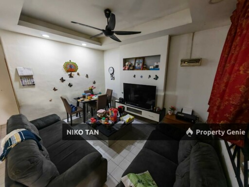 [END LOT] 2-Storey Jalan Keembong Johor Jaya For Sale